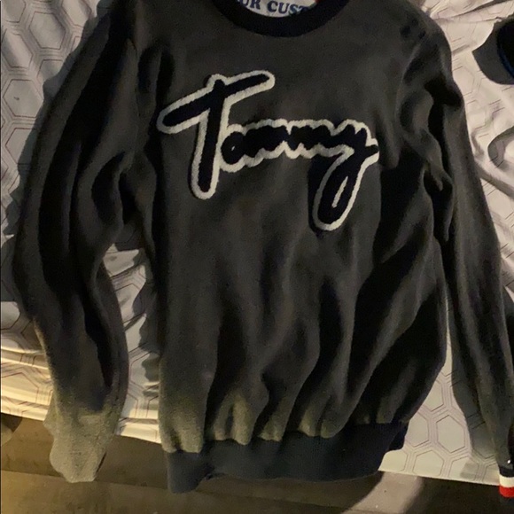 Sweater - Picture 1 of 1